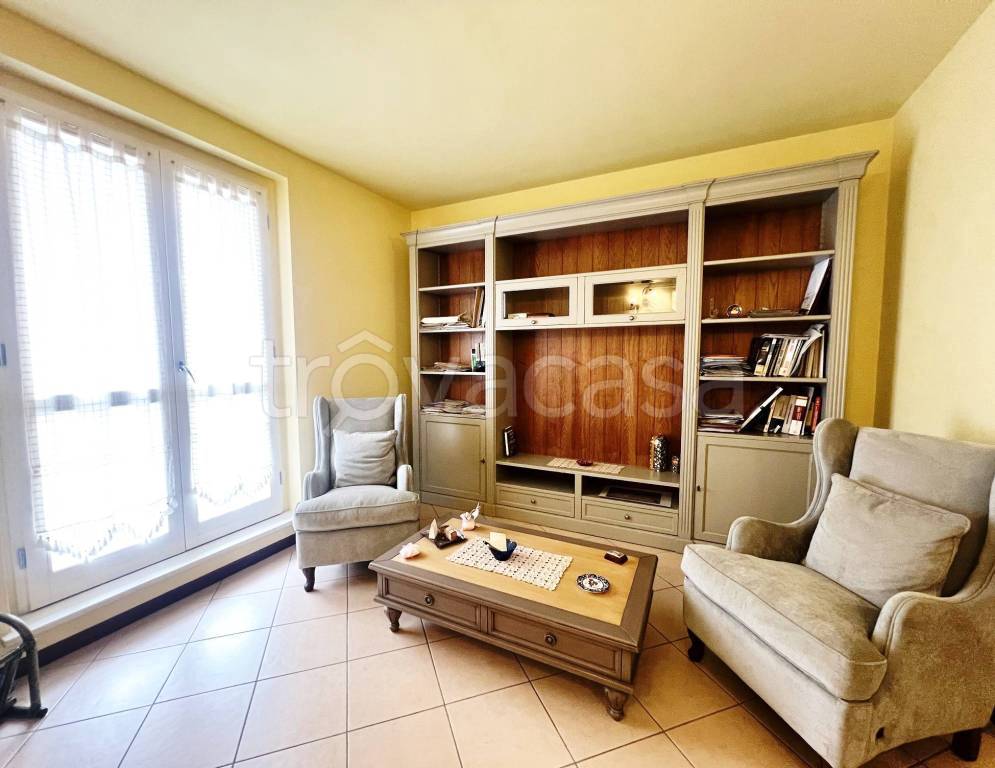 appartamento in vendita a Vercelli in zona Centro Città