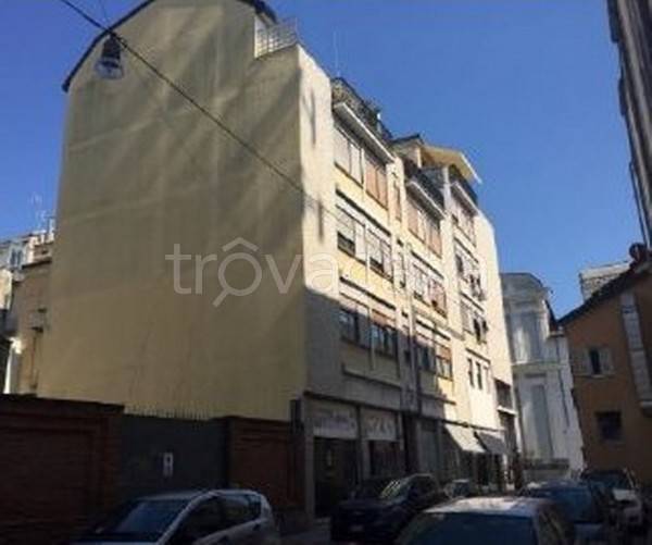 ufficio in vendita a Vercelli in zona Centro Città