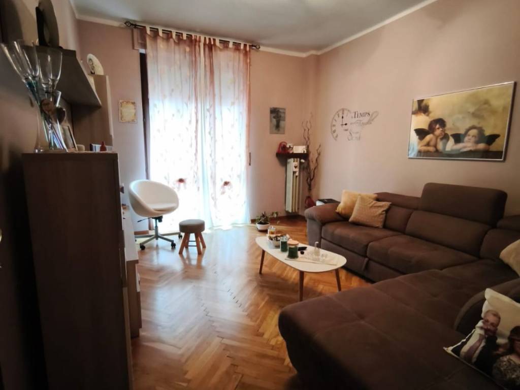 appartamento in vendita a Vercelli in zona Centro Città