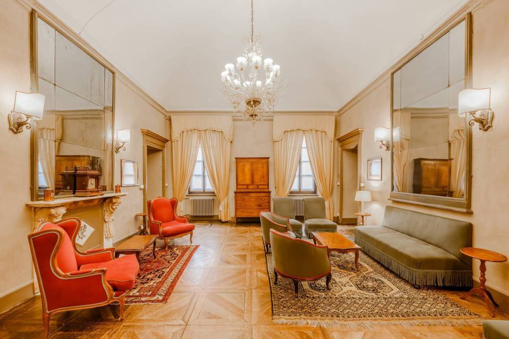 appartamento in vendita a Vercelli in zona Centro Città