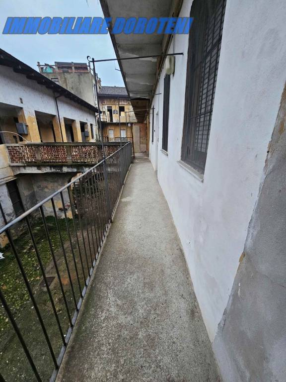 appartamento in vendita a Vercelli in zona Centro Città