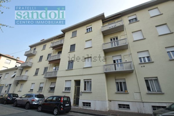 appartamento in vendita a Vercelli in zona Ospedale