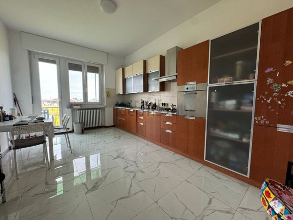 appartamento in vendita a Vercelli in zona Campora