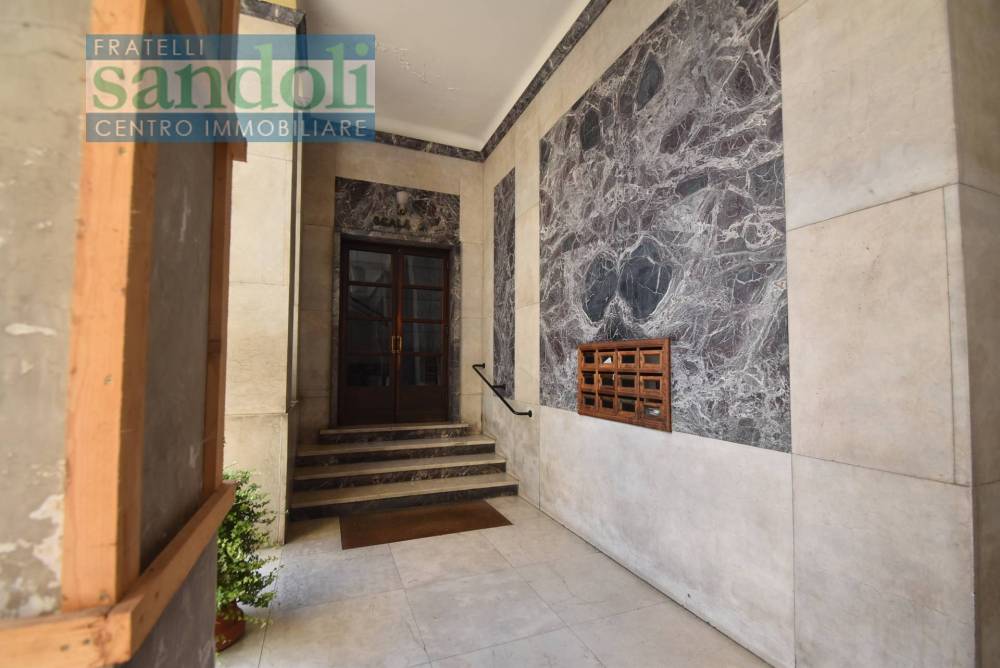 appartamento in vendita a Vercelli in zona Centro Città