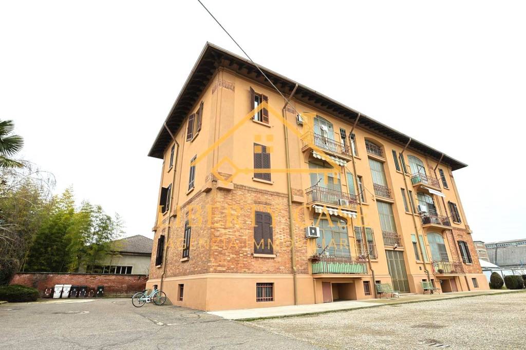 appartamento in vendita a Vercelli in zona Zona Belvedere