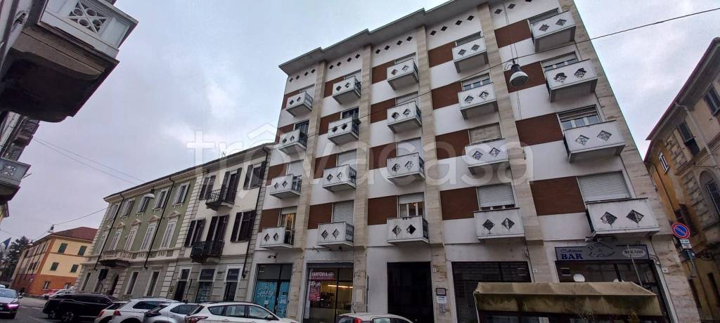 ufficio in vendita a Vercelli