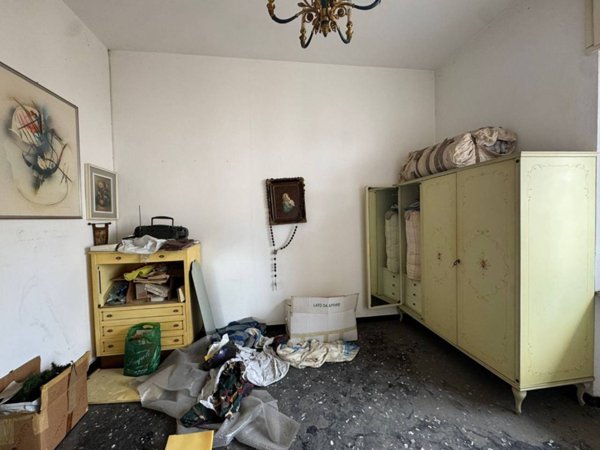 casa indipendente in vendita a Vercelli in zona Porta Torino