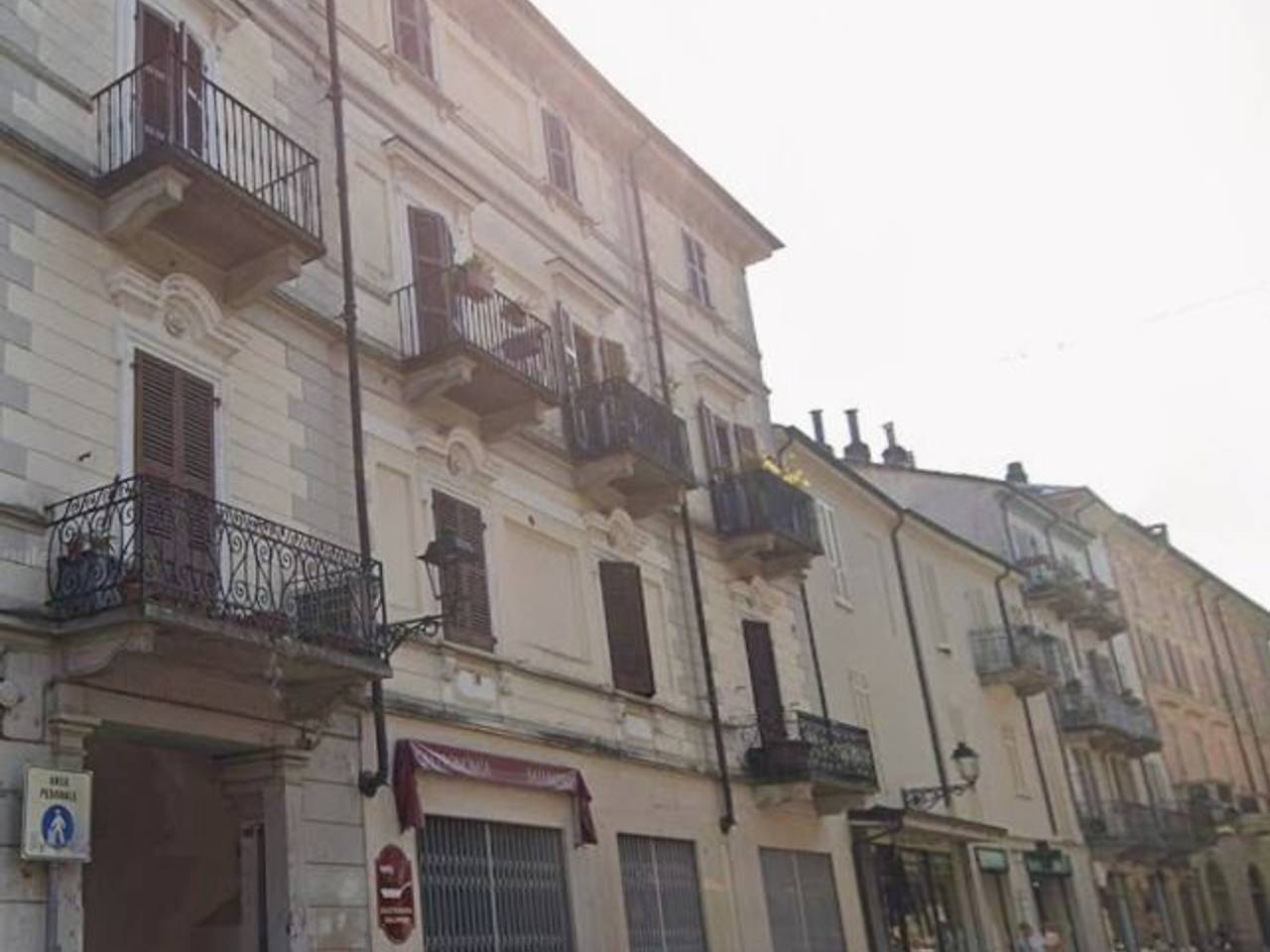 appartamento in vendita a Vercelli in zona Centro Città