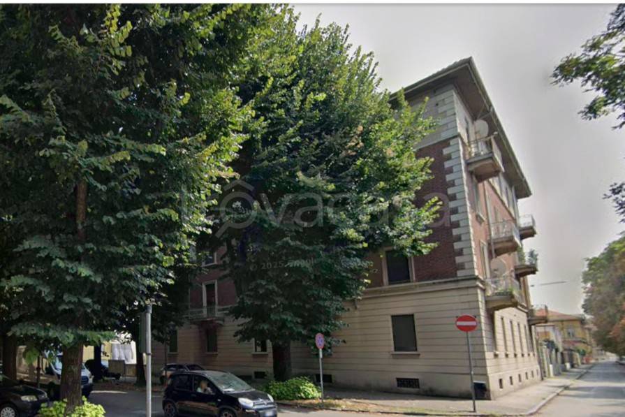 appartamento in vendita a Vercelli in zona Corso Italia