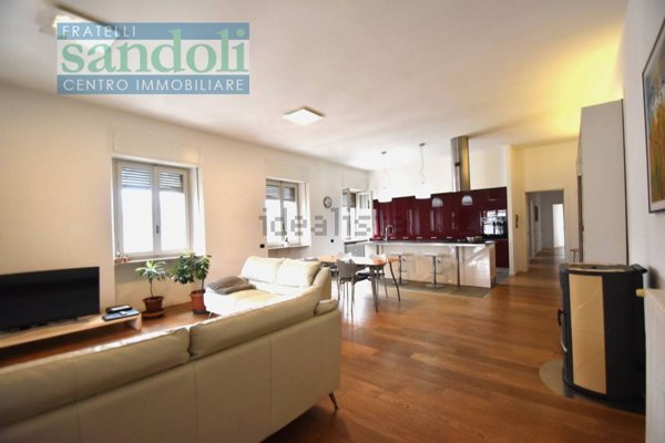 appartamento in vendita a Vercelli in zona Centro Città