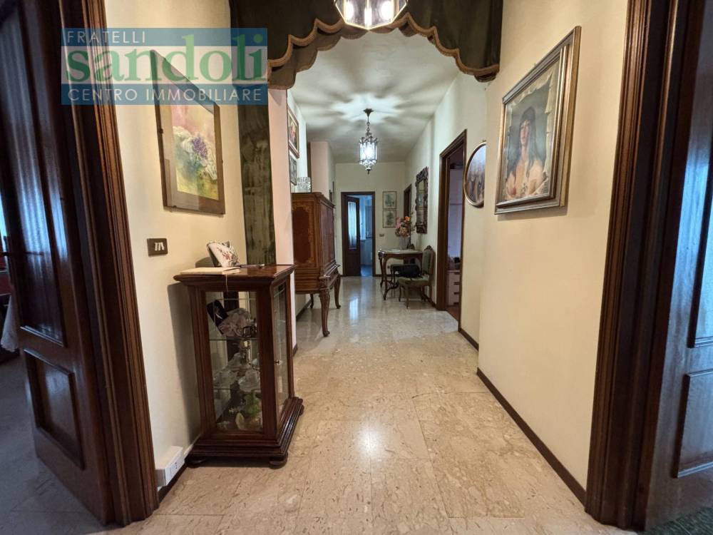 casa indipendente in vendita a Vercelli