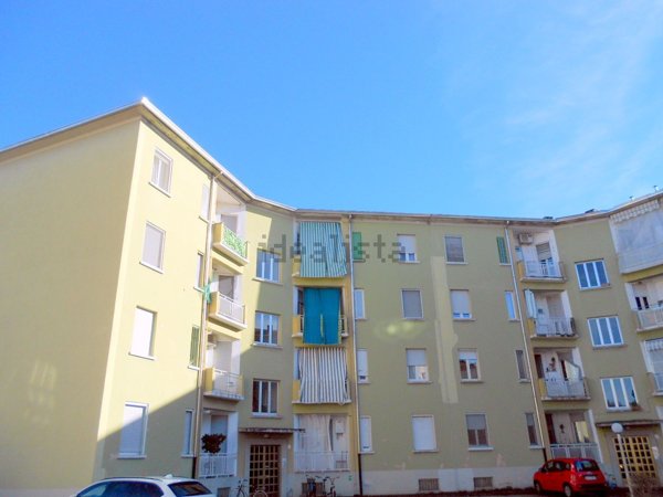 appartamento in vendita a Vercelli in zona Ospedale