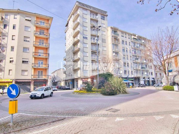 negozio in vendita a Vercelli