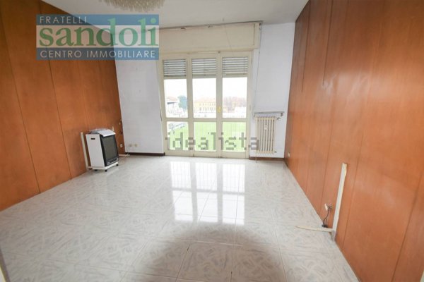 appartamento in vendita a Vercelli in zona Centro Città