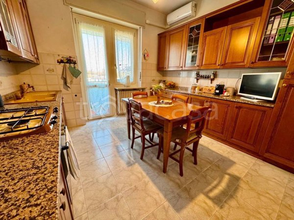 appartamento in vendita a Vercelli in zona Ospedale