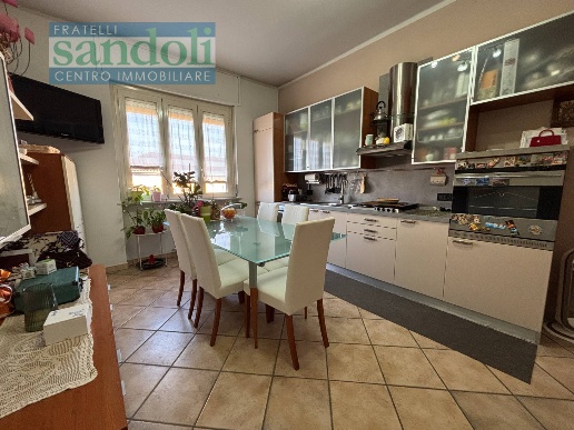 appartamento in vendita a Vercelli in zona Centro Città