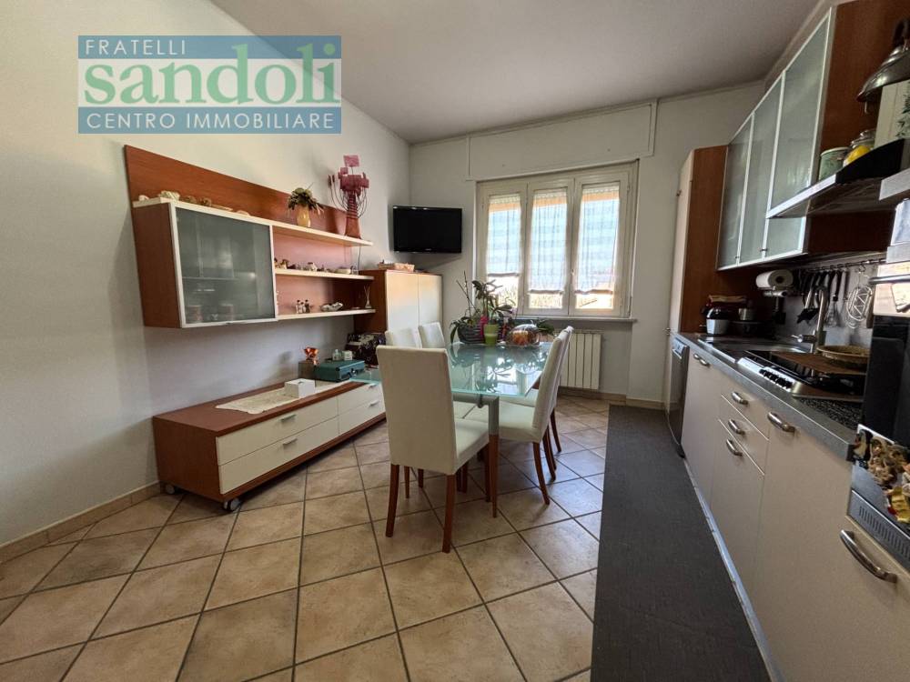 appartamento in vendita a Vercelli in zona Centro Città