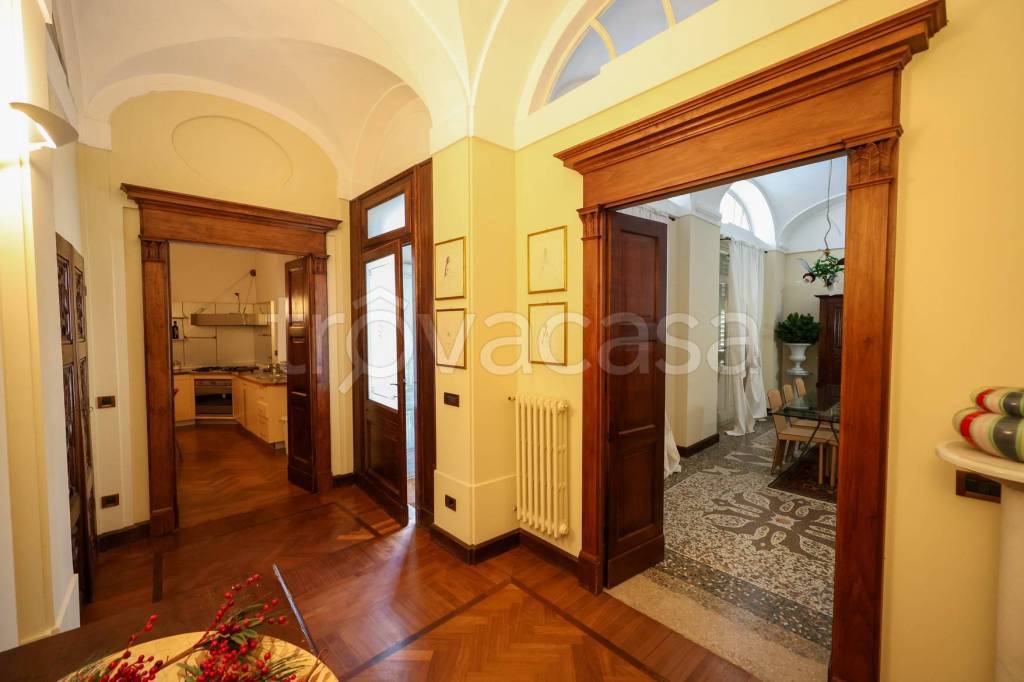 appartamento in vendita a Vercelli in zona Centro Città