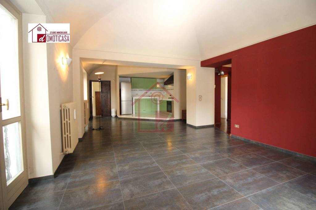 appartamento in vendita a Vercelli in zona Centro Città