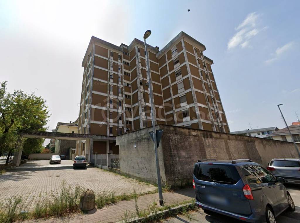 appartamento in vendita a Vercelli