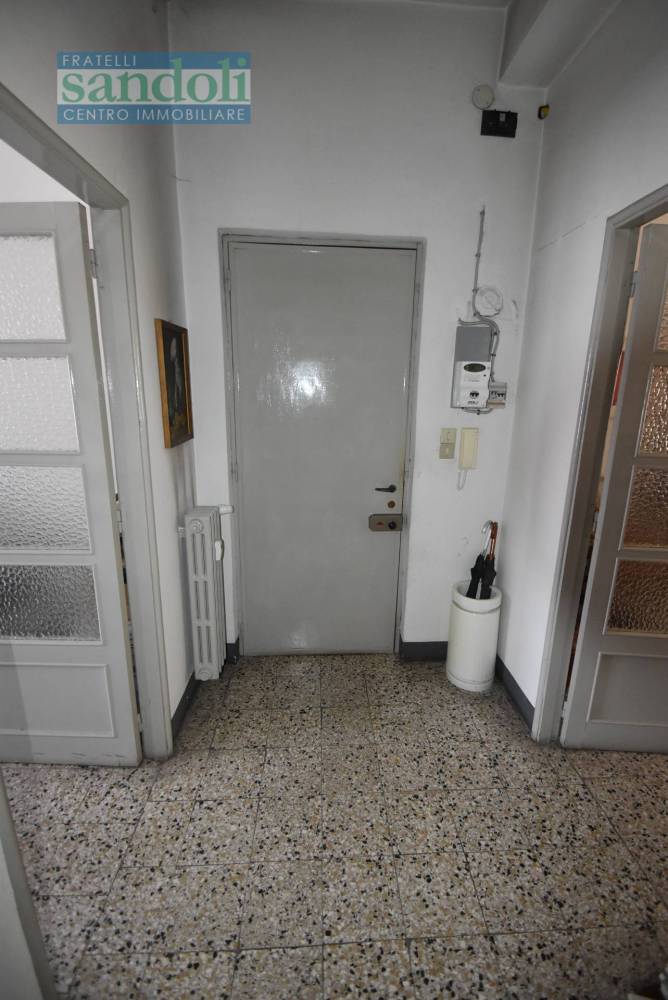 appartamento in vendita a Vercelli in zona Centro Città