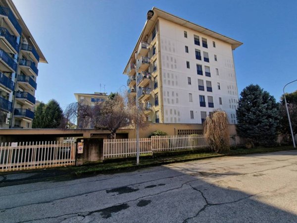 appartamento in vendita a Vercelli in zona Porta Torino