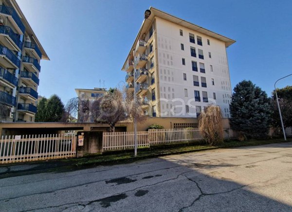 appartamento in vendita a Vercelli in zona Centro Città