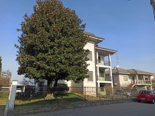 appartamento in vendita a Vercelli in zona Zona Belvedere