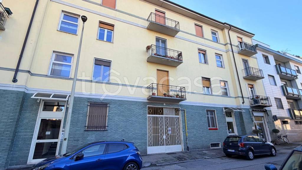 appartamento in vendita a Vercelli