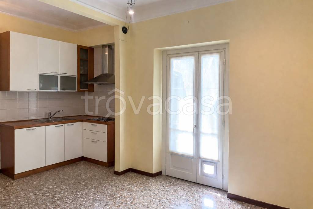 appartamento in vendita a Vercelli in zona Centro Città