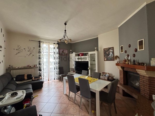 appartamento in vendita a Vercelli in zona Corso Prestinari