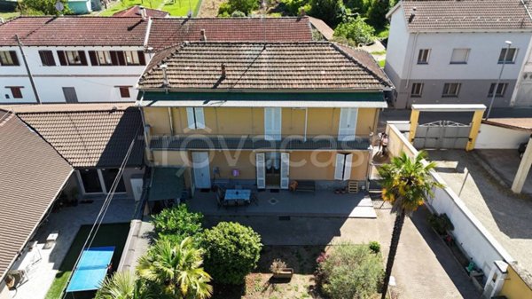 casa indipendente in vendita a Vercelli