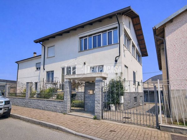 appartamento in vendita a Vercelli