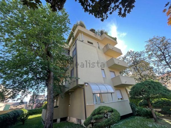 appartamento in vendita a Vercelli in zona Centro Città