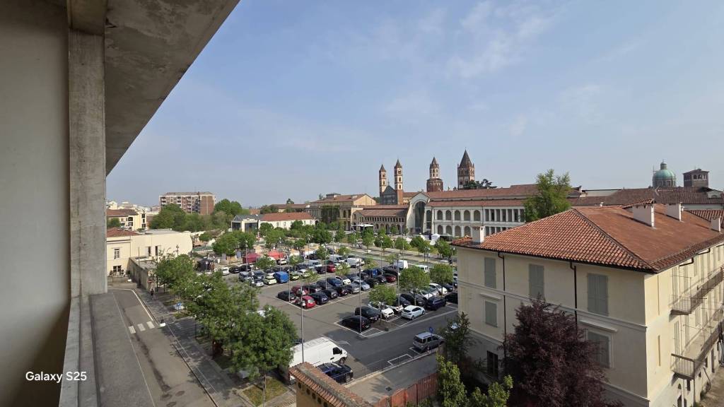 appartamento in vendita a Vercelli in zona Centro Città
