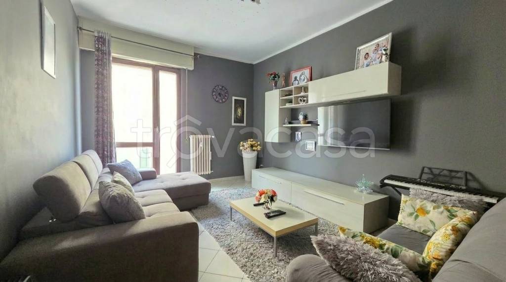 appartamento in vendita a Vercelli in zona Centro Città