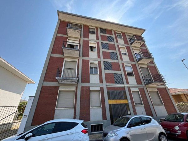 appartamento in vendita a Vercelli in zona Cappuccini