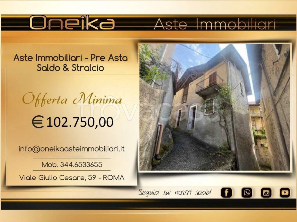 casa indipendente in vendita a Vercelli
