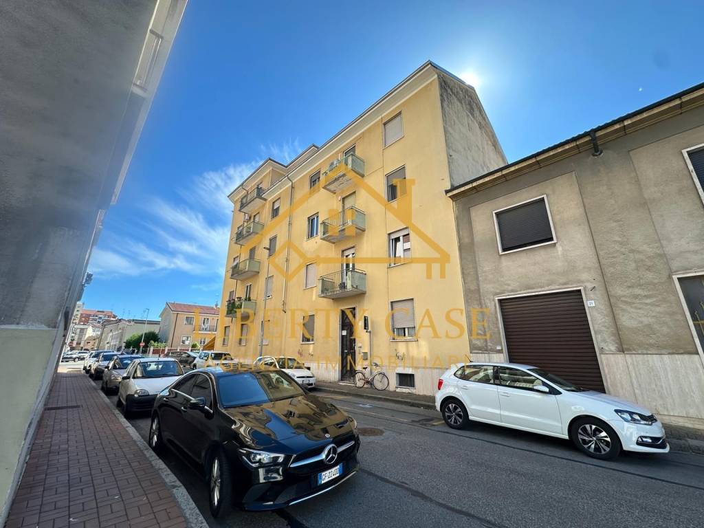 appartamento in vendita a Vercelli in zona Ospedale