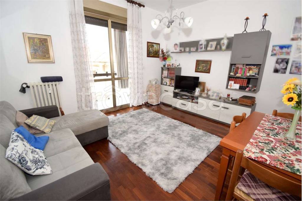 appartamento in vendita a Vercelli in zona Centro Città