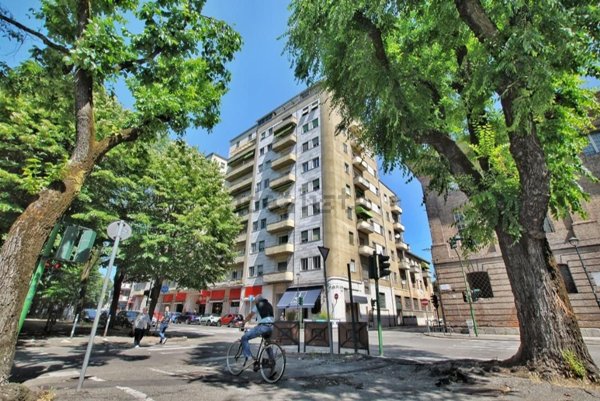 ufficio in vendita a Vercelli in zona Centro Città