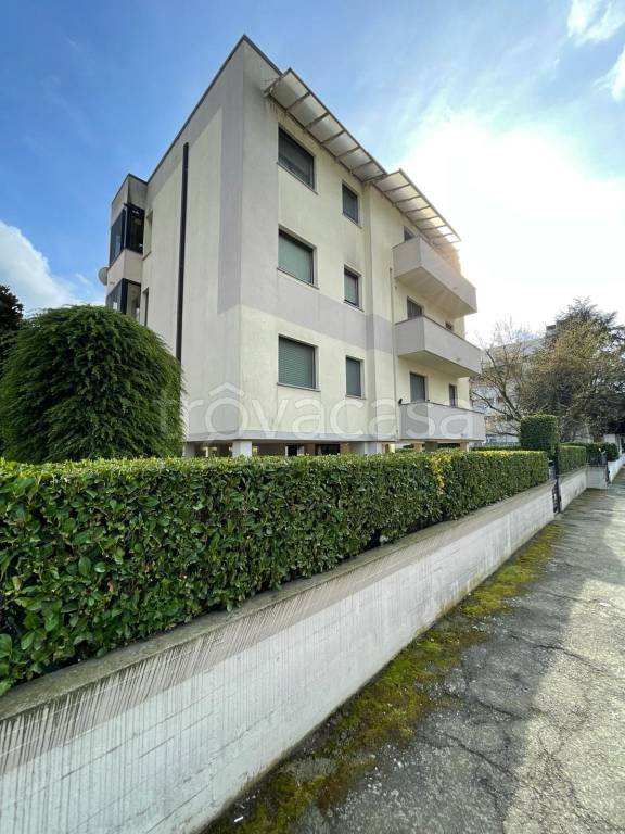 appartamento in vendita a Vercelli