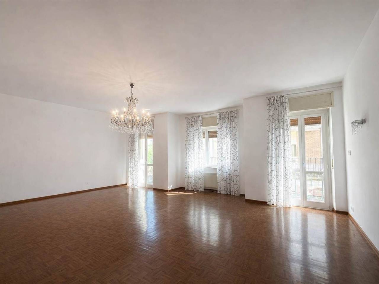 appartamento in vendita a Vercelli in zona Centro Città