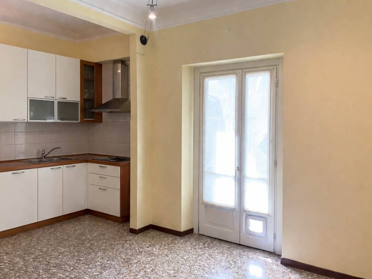 appartamento in vendita a Vercelli in zona Centro Città