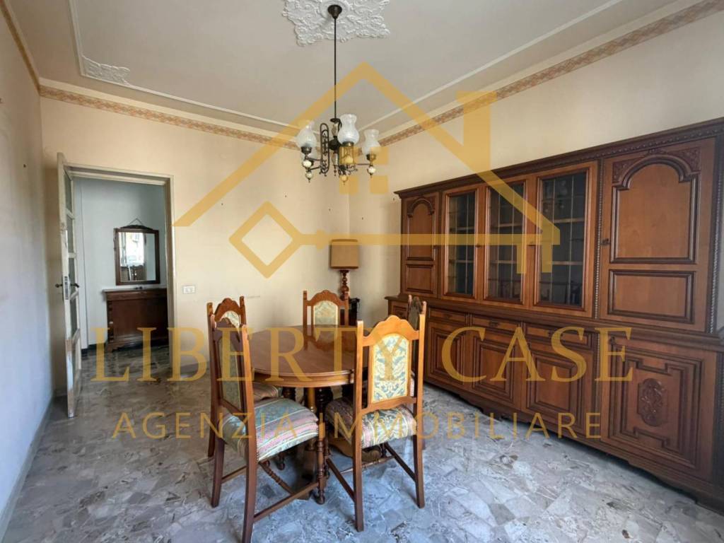 appartamento in vendita a Vercelli in zona Via Massaua