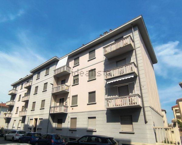 appartamento in vendita a Vercelli in zona Ospedale