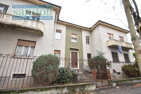 appartamento in vendita a Vercelli in zona Ospedale