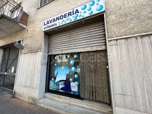 negozio in vendita a Vercelli in zona Corso Prestinari