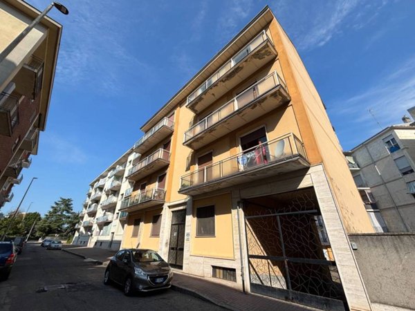 appartamento in vendita a Vercelli in zona Porta Torino