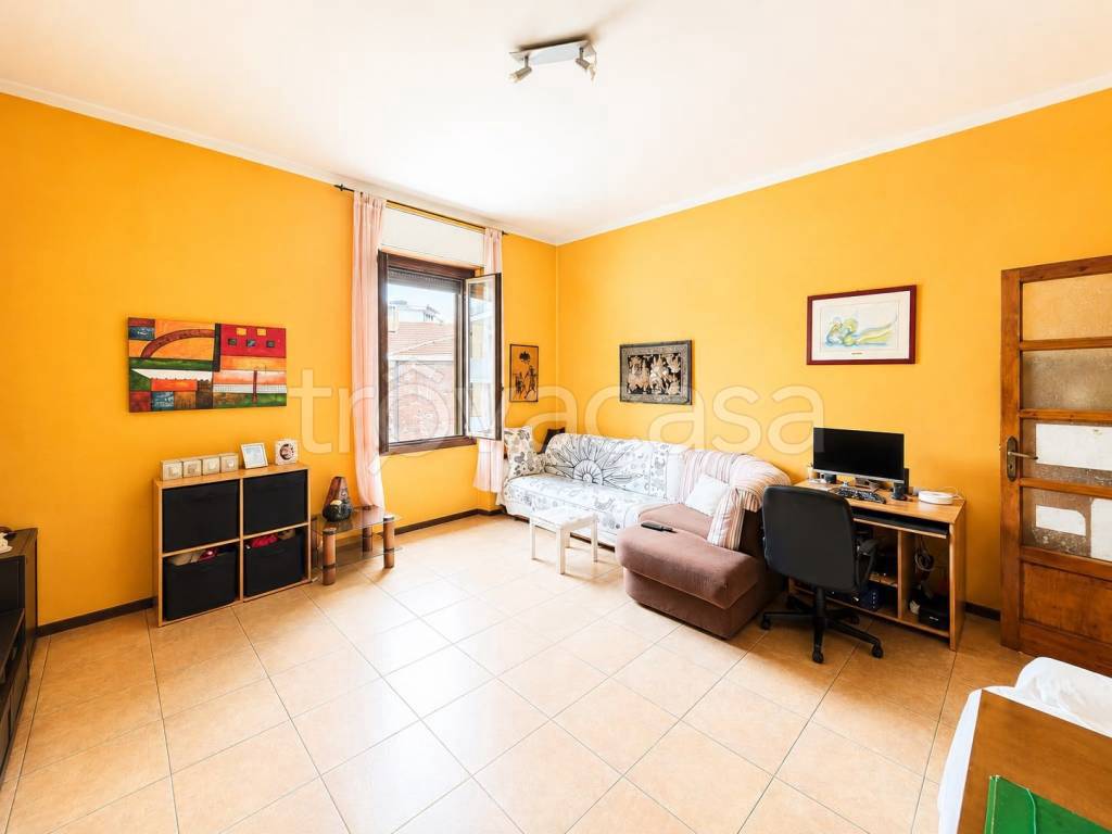 appartamento in vendita a Vercelli in zona Centro Città
